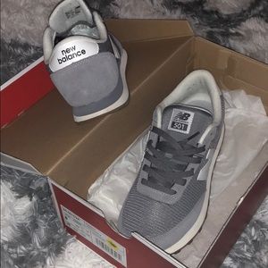 NEW BALANCE 501